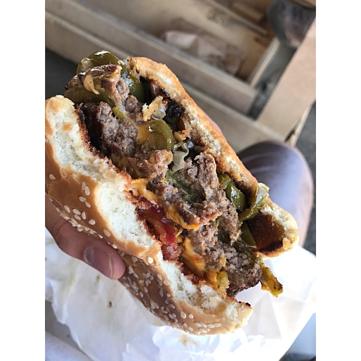 Lucky's Burgers & Shakes-8