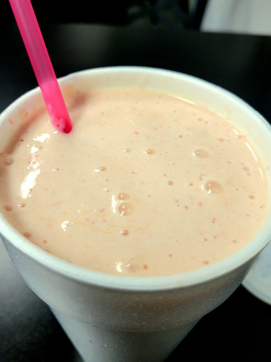 Lucky's Burgers & Shakes-9